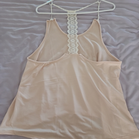 Top - Picture 2 of 3